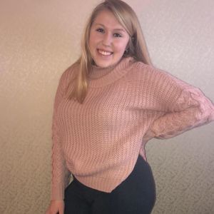 Meet your Posher, Emma